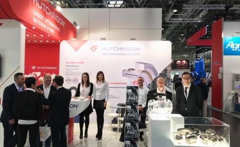 hutchinson_valveworldexpo.jpg